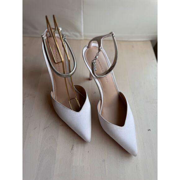 Veronica Beard ivory Lisa Chain Ankle Strap Pointed Toe Pump size 10 - Picture 3 of 11